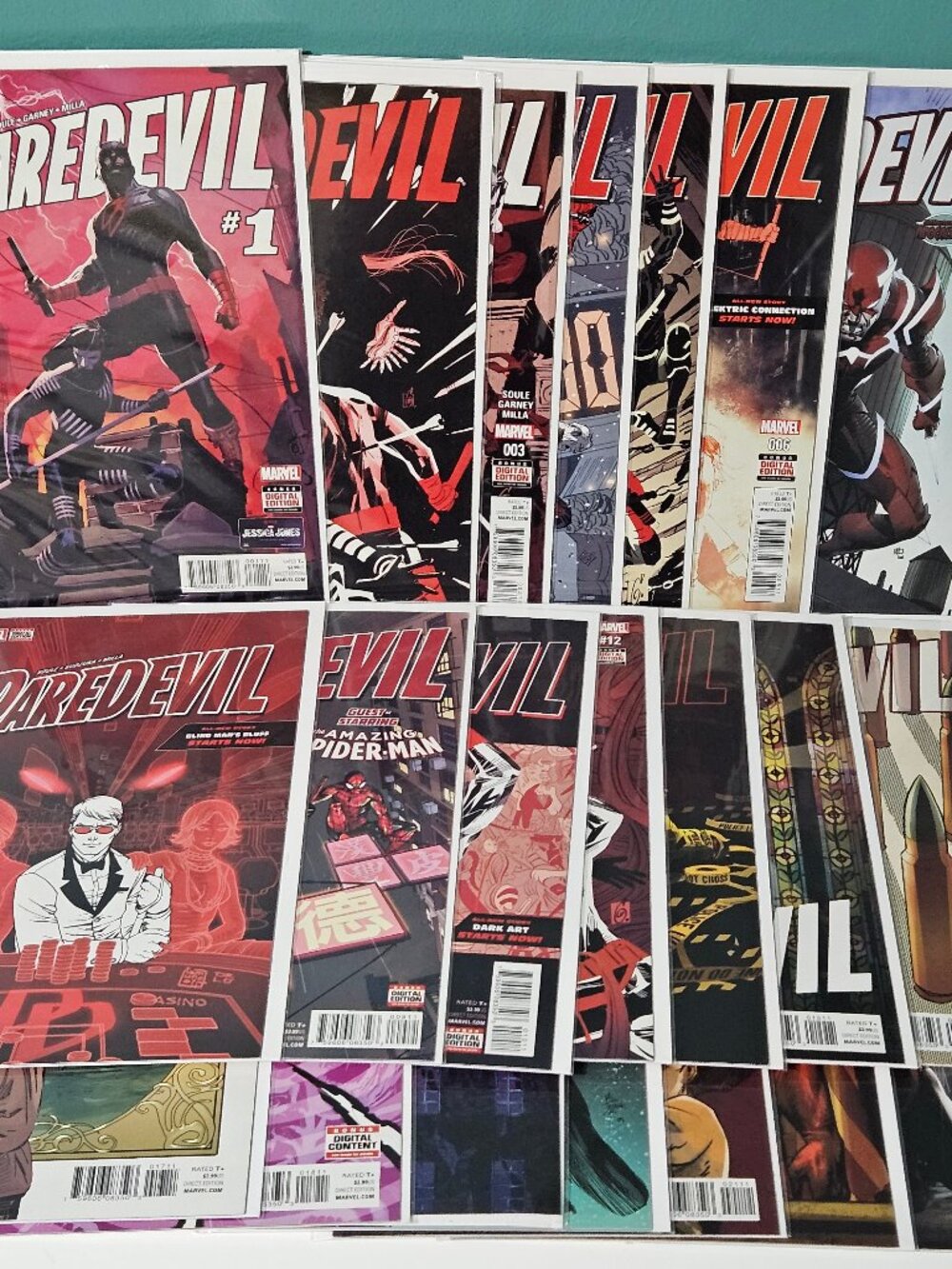 Daredevil (Vol 5) Lot of 21 Issues Marvel Comics #1-10, 12-13, 15-22, 24   C-087